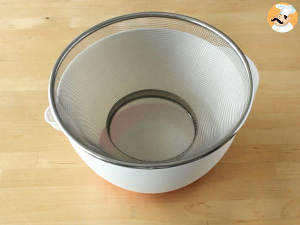 Hemlagad gräddost (Philadelphia-typ) med 2 ingredienser - Beredning steg 2