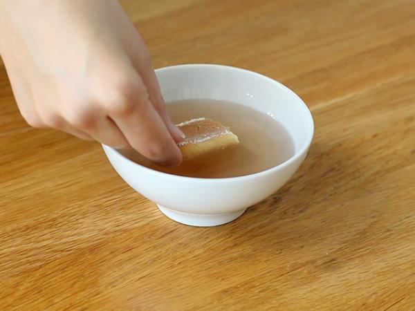 Kylda jordgubbstiramisu i verriner - Beredning steg 3
