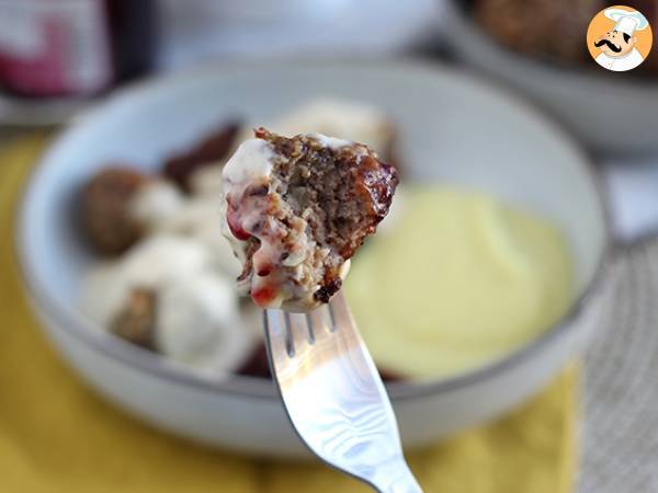 Ikea köttbullar med vit sås - Beredning steg 7