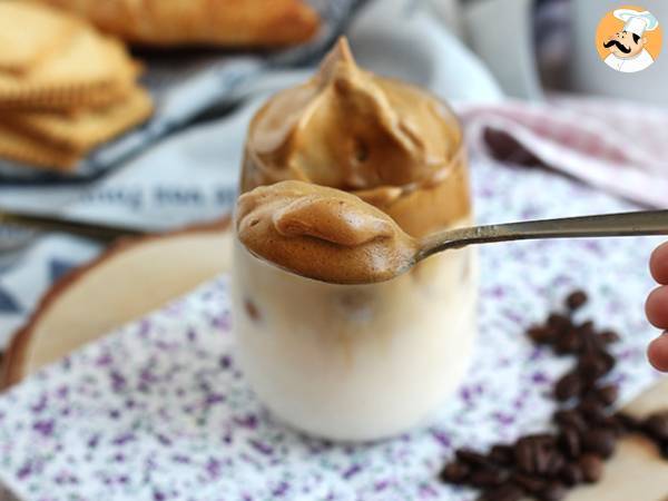 Dalgona kaffemousse - Beredning steg 3