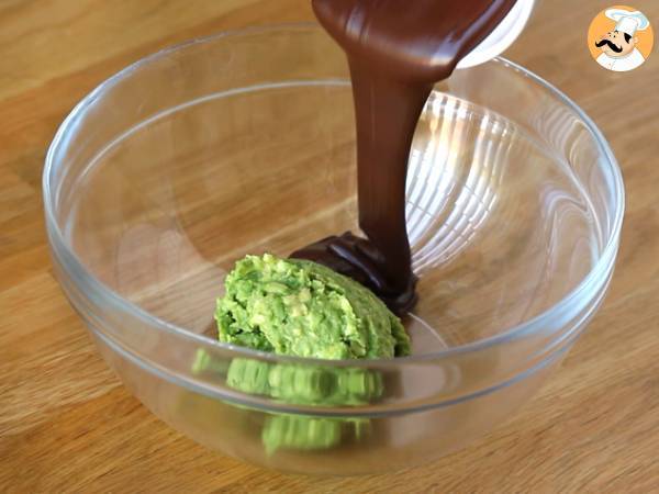 Avokado- och chokladbrownie utan smör - laktosfri - Beredning steg 1