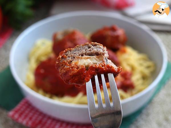 Kalvköttbullar fyllda med mozzarellaost - Beredning steg 7