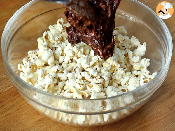 Chokladpopcorn med marshmallow - Beredning steg 4