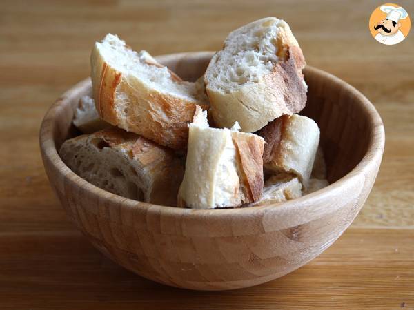 Hemlagat ströbröd (brödsmulor) - Beredning steg 1