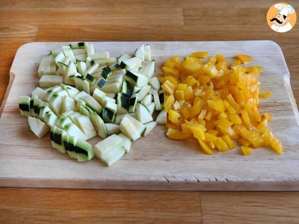Omelett med paprika och zucchini - Beredning steg 1
