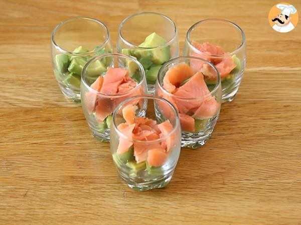Verriner med rökt lax och avokado - Beredning steg 4