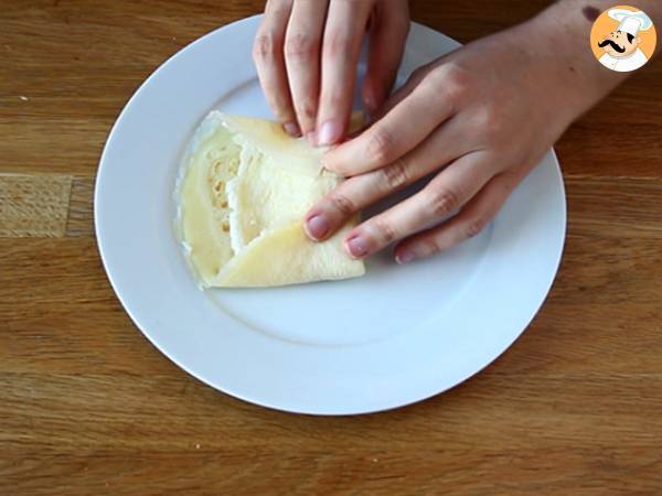 Pannkakor fyllda med béchamelsås, ost och skinka - Beredning steg 9