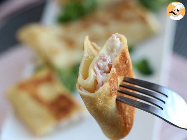 Pannkakor fyllda med béchamelsås, ost och skinka - Beredning steg 11