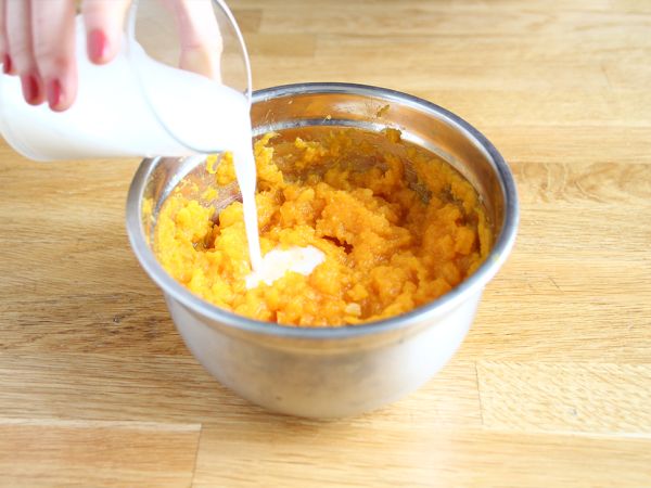 Pumpa- och kokosnötskaka (lätt) - Beredning steg 2