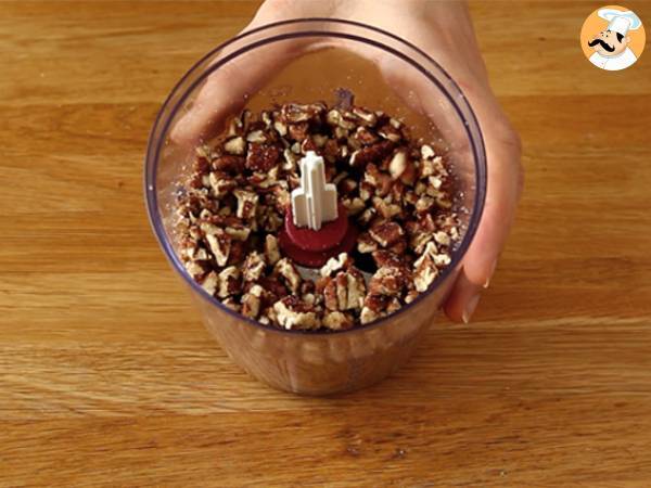 Brawnie - Raw brownie med dadlar - Beredning steg 1