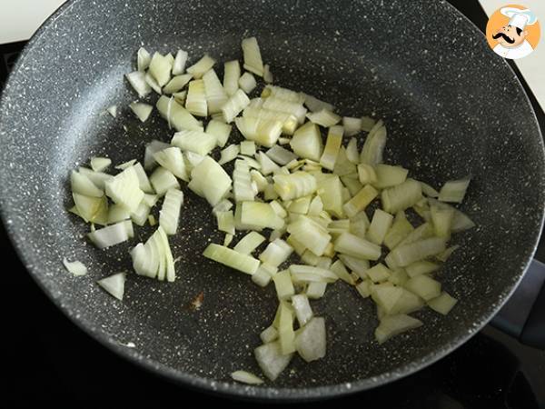 Risotto med coquilletter, ärtor, zucchini, vitlök och örtost - Beredning steg 2