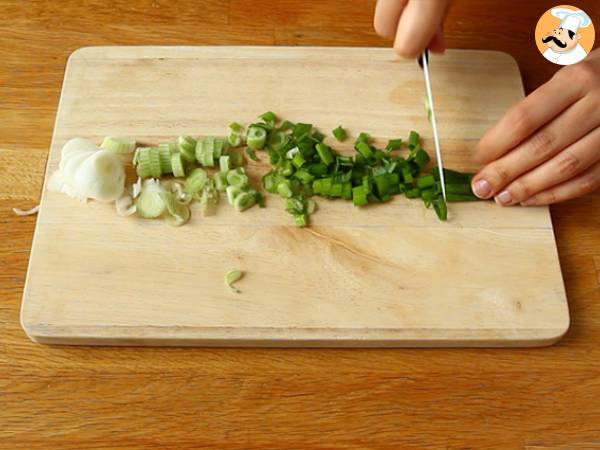 Gyozas med kyckling, morötter och champinjoner - Beredning steg 3