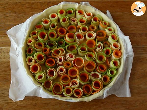 Quiche med rosa zucchini och morötter - Beredning steg 3
