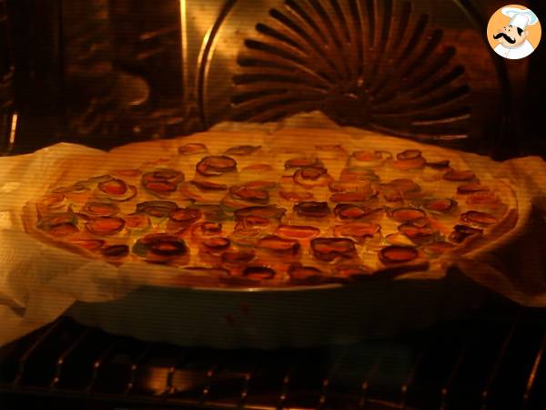 Quiche med rosa zucchini och morötter - Beredning steg 5