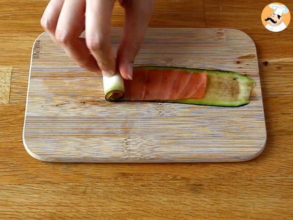 Rullar med zucchini och rökt lax - Beredning steg 5