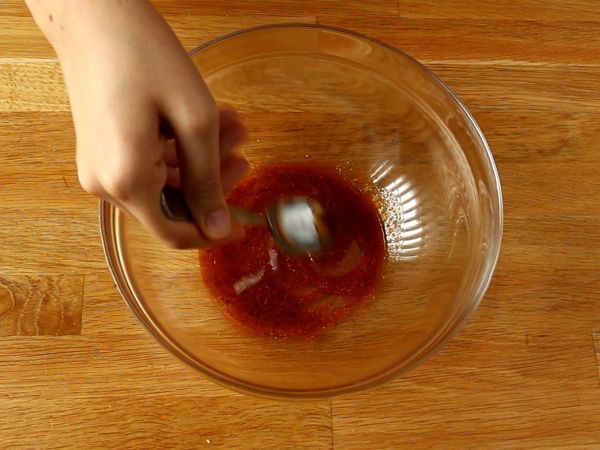 Pitabrödschips - snabb och enkel recept - Beredning steg 2