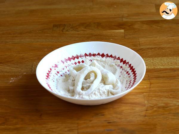 Calamares a la romana - panerad bläckfisk - Beredning steg 3