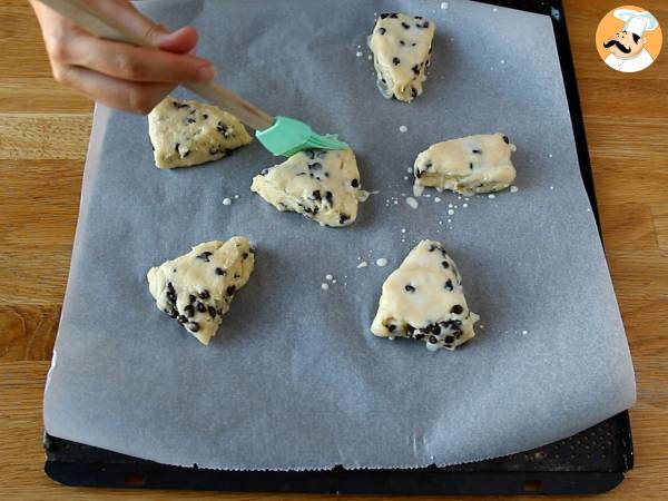 Enkla och mycket fluffiga chokladscones - Beredning steg 6