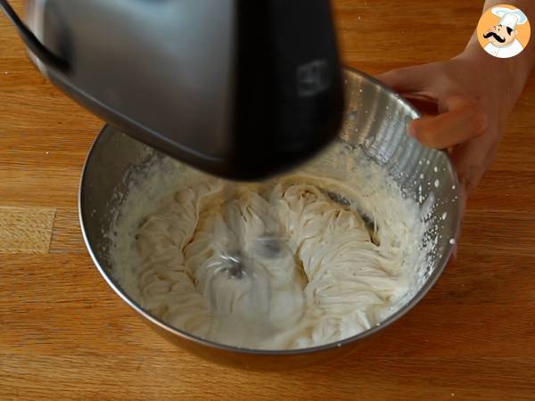 Läcker charlotte i tiramisu-stil utan ägg - Beredning steg 3