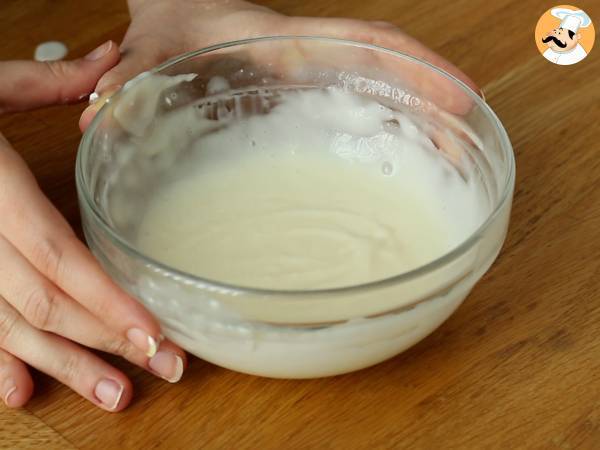 Påskbottentårta med citron och vit choklad - Beredning steg 6