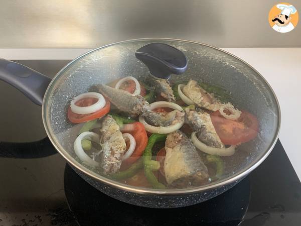 Enkel och billig sardinsoppa - Beredning steg 2