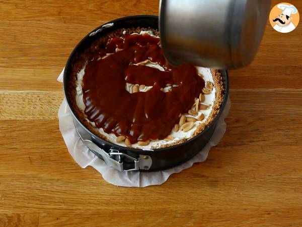 Extra god cheesecake i Snickers-stil - Beredning steg 7