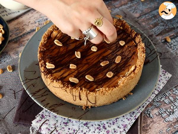 Extra god cheesecake i Snickers-stil - Beredning steg 9