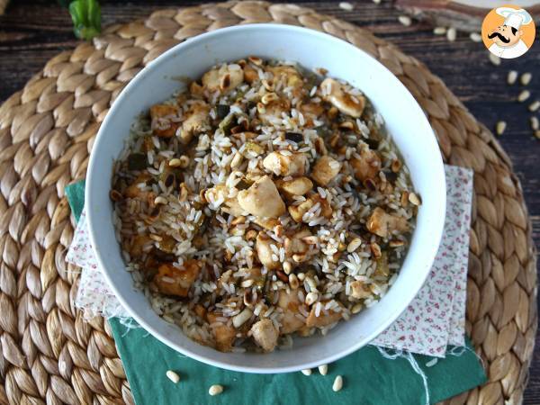 Rissallad med kyckling, zucchini, pinjenötter och balsamvinägerglasyr - Beredning steg 8