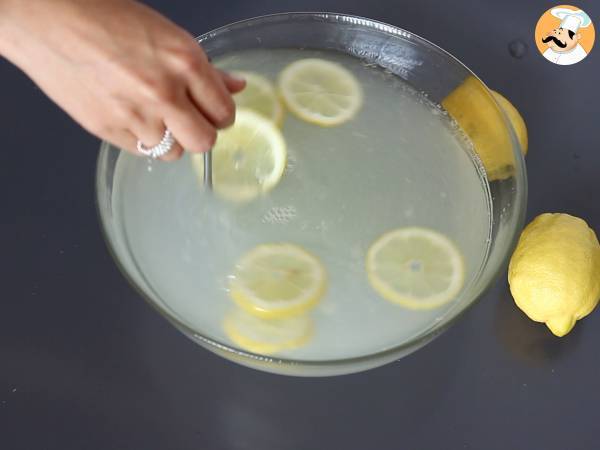 Gin fizz att dela med alla dina gäster under aperitifen - Beredning steg 1