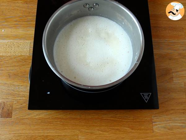 Vaniljpannacotta: det klassiska receptet för att göra det hemma - Beredning steg 2