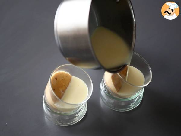 Muggar med choklad och nougat - Enkel recept - Beredning steg 8