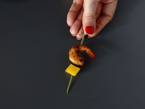 Verriner med räkor och mango för en söt och salt aperitif - Beredning steg 5