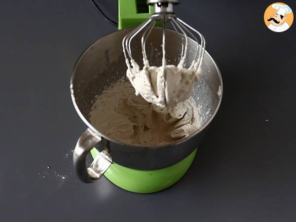Tiramisu-liknande pannkakstårta med kaffe och kakao - Beredning steg 2