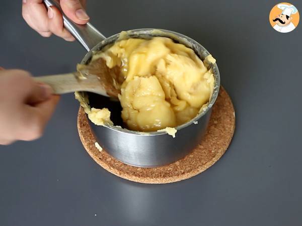 Skålformade bakade churros med generös topping - Beredning steg 3