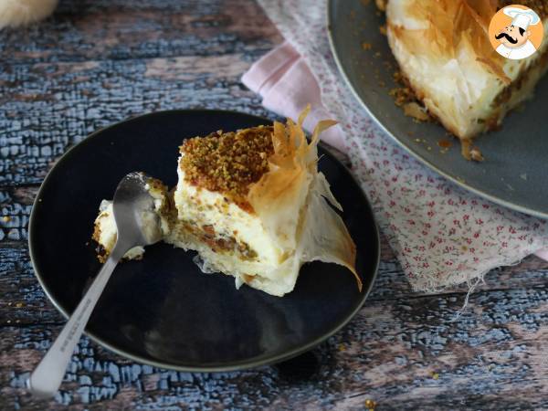 Baklava-liknande cheesecake med pistage, krispig och smältande - Beredning steg 11