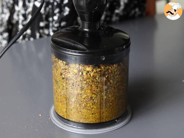 Pistagepesto, en enkel och smakrik sås - Beredning steg 2