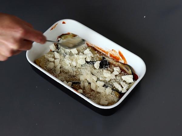 Aubergine parmigiana, den traditionella receptet förklaras steg för steg! - Beredning steg 8