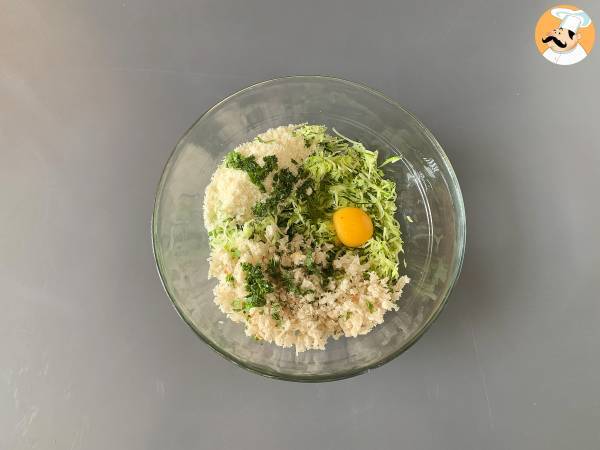 Ugnsbakade zucchinibollar - Beredning steg 3