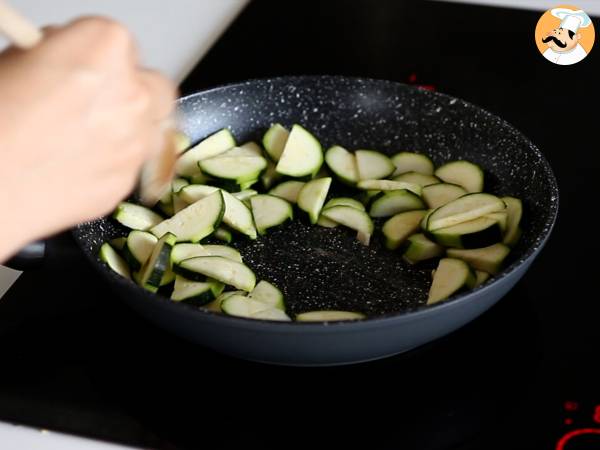 Bibimbap, den traditionella koreanska maträtten - Beredning steg 8