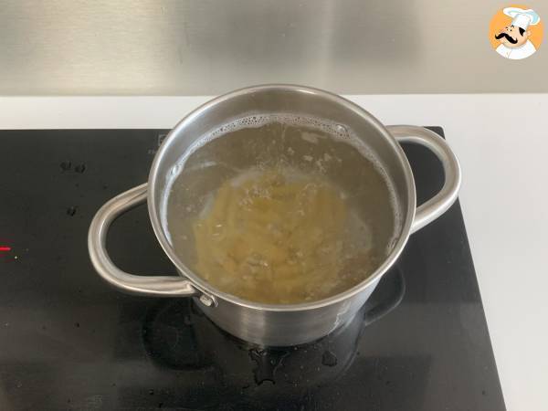 Pasta med paprika och philadelphia - Beredning steg 3