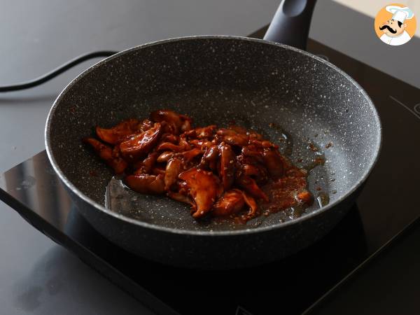 Svampar på koreanskt vis - Shiitake-svampar i gochujangsås - Beredning steg 5