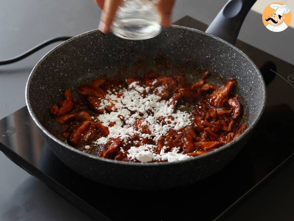Svampar på koreanskt vis - Shiitake-svampar i gochujangsås - Beredning steg 6
