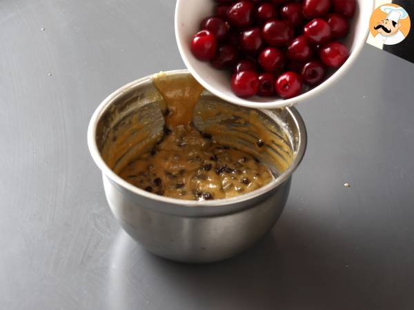 Blondie med körsbär och choklad, den perfekta krispiga och smältande kakan - Beredning steg 3