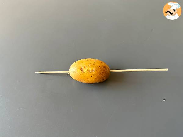 Spiralpotatis på en pinne, den idiotsäkra tekniken utan maskin - Beredning steg 1