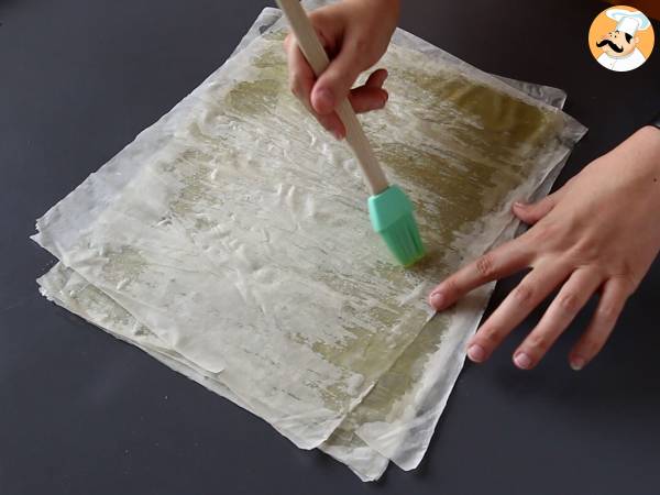 Spanakopita, den superenkla grekiska pajen med spenat och fetaost - Beredning steg 6