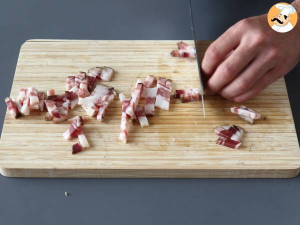 Pasta all'amatriciana, det traditionella receptet förklarat steg för steg - Beredning steg 2