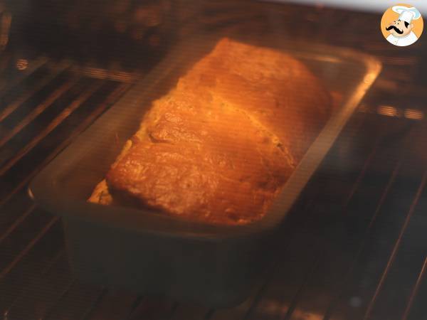 Tårta med rökt lax, citron och gräslök - Beredning steg 6