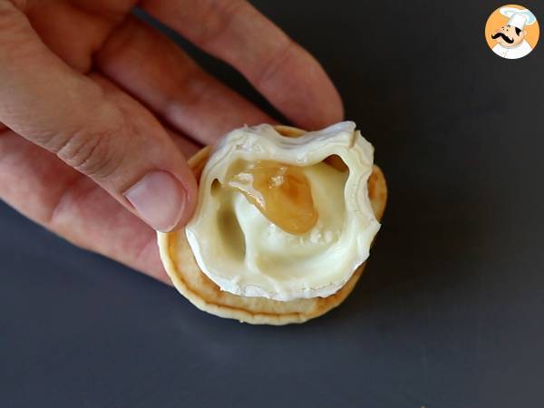 Blinis med fyllningar, den perfekta varierade aperitifen för festsäsongen - Beredning steg 5