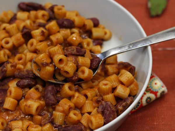 Pasta e fagioli, det snabba och krämiga receptet - Beredning steg 6