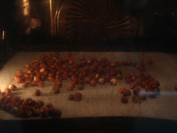 Hemmagjorda Ferrero-stil rochers - Beredning steg 1